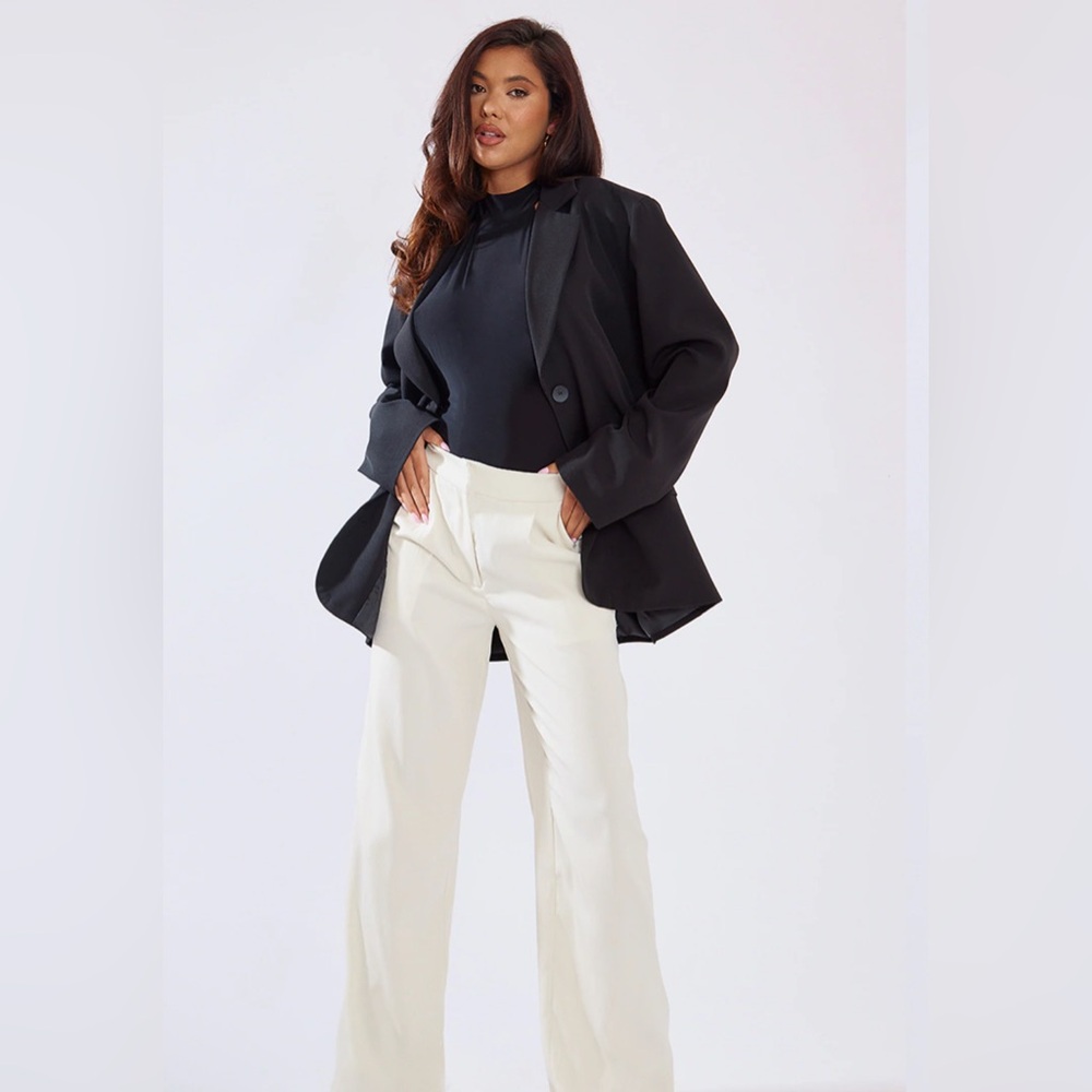 PrettyLittleThing LONGLINE OVERSIZED CURVED HEM BLACK BLAZER size 2